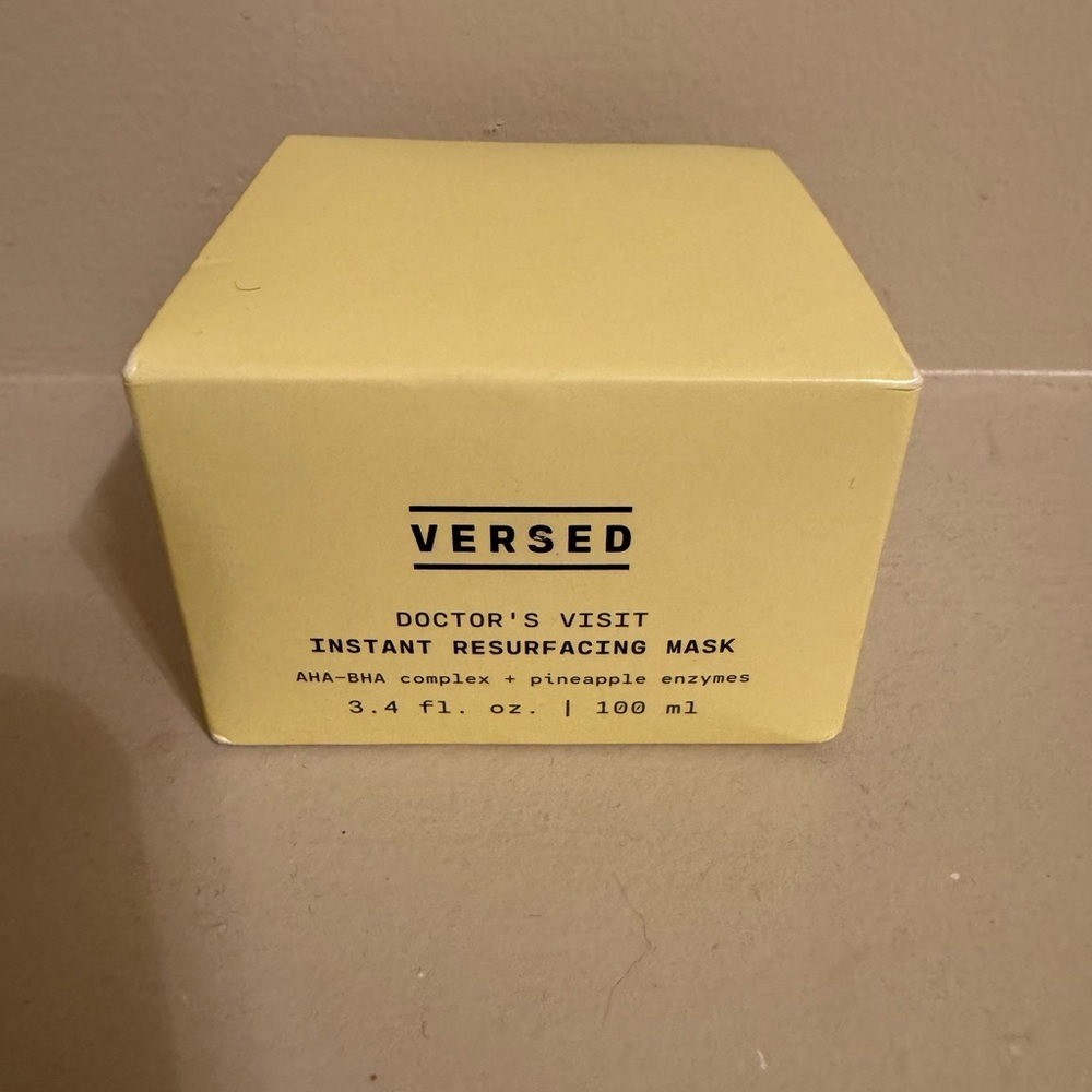 Versed Doctor's Visit Instant Resurfacing Mask